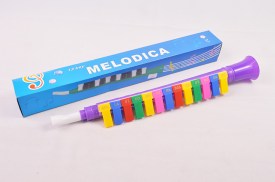 Flauta melodica 13 teclas (3).jpg